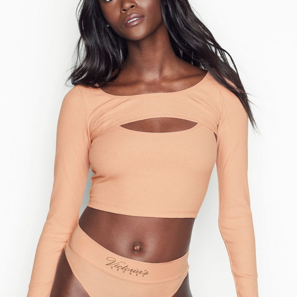 Victoria's Secret Ribbed Long Sleeve Crop Top